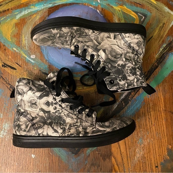 Dr. Martens Other - Classic Dr.Martens Sneaker Boots Kids Size 4